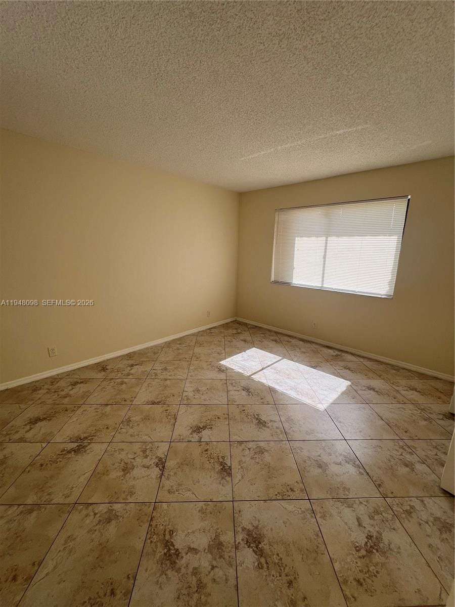 379 Lakeview Drive 205, Weston, FL 33326 photo 13