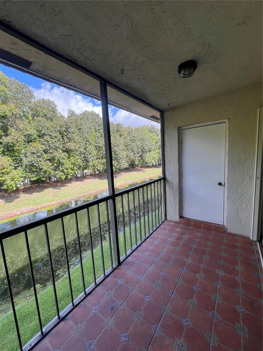 379 Lakeview Drive 205, Weston, FL 33326 photo 14