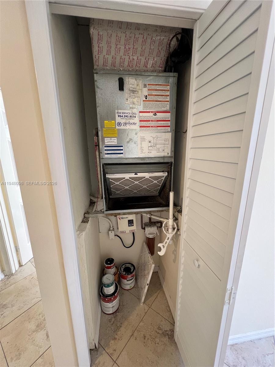 379 Lakeview Drive 205 — photo 10