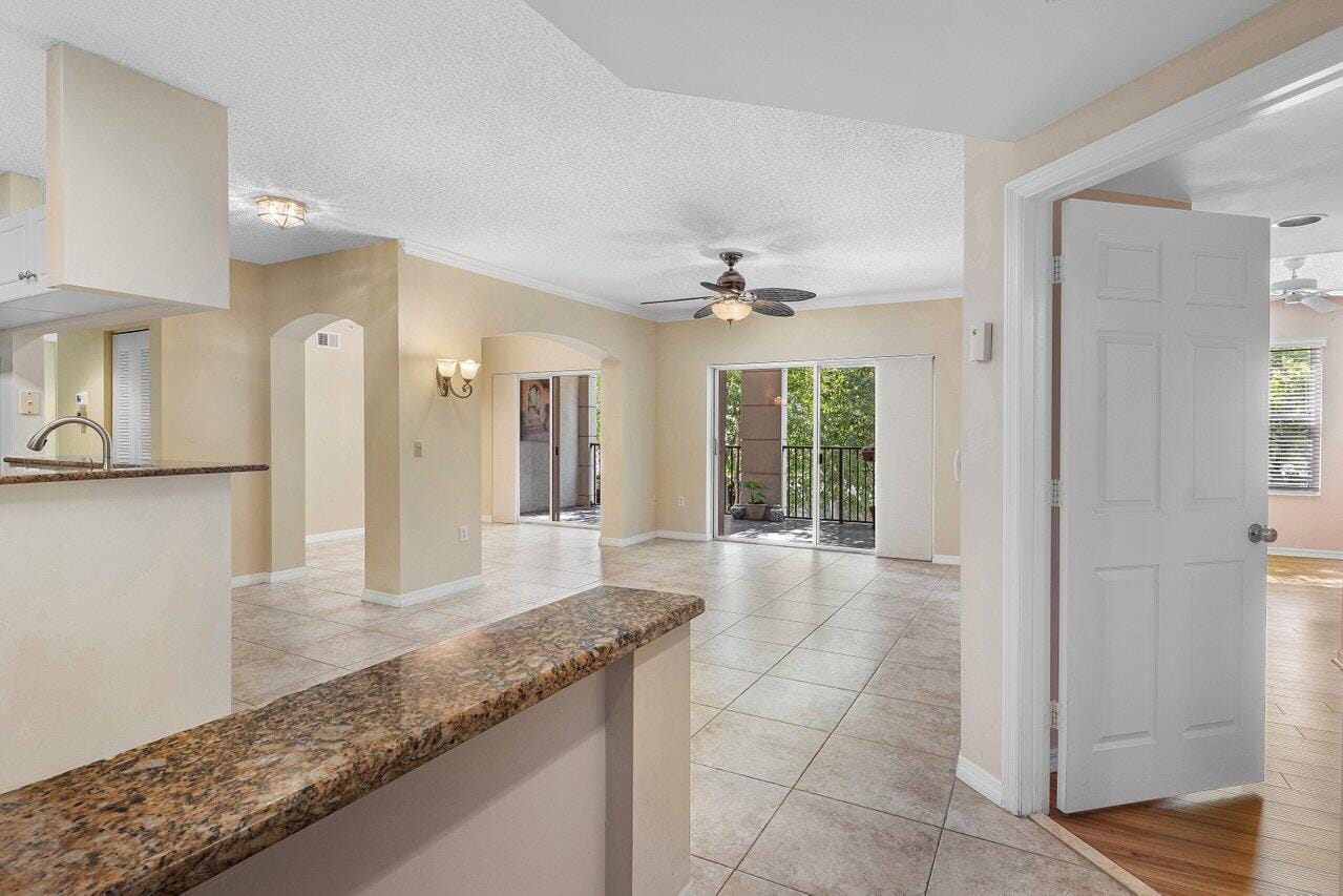 3211 Tuscany Way, Boynton Beach, FL 33435 photo 3