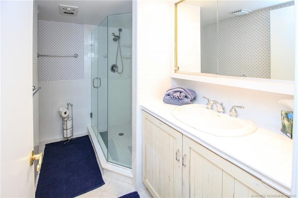 4490 NE Sandpebble Trace 105, Stuart, FL 34996 photo 17