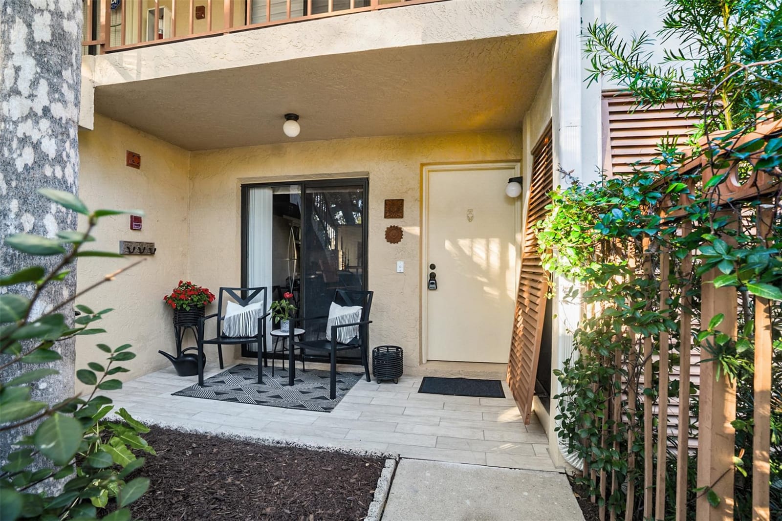 3939 NE 5th Avenue F103 — photo 2