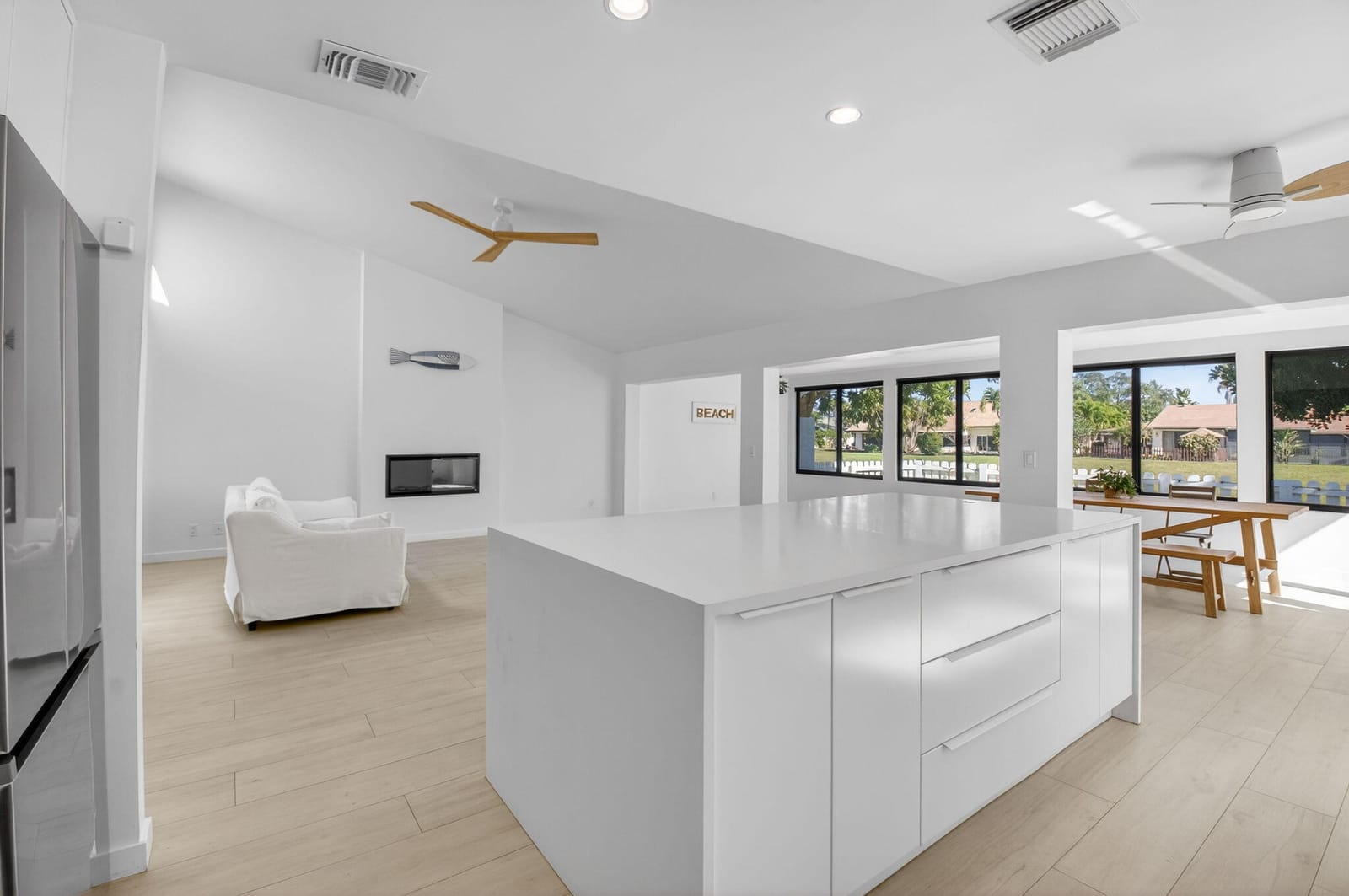 233 SW 28th Avenue, Delray Beach, FL 33445 photo 17