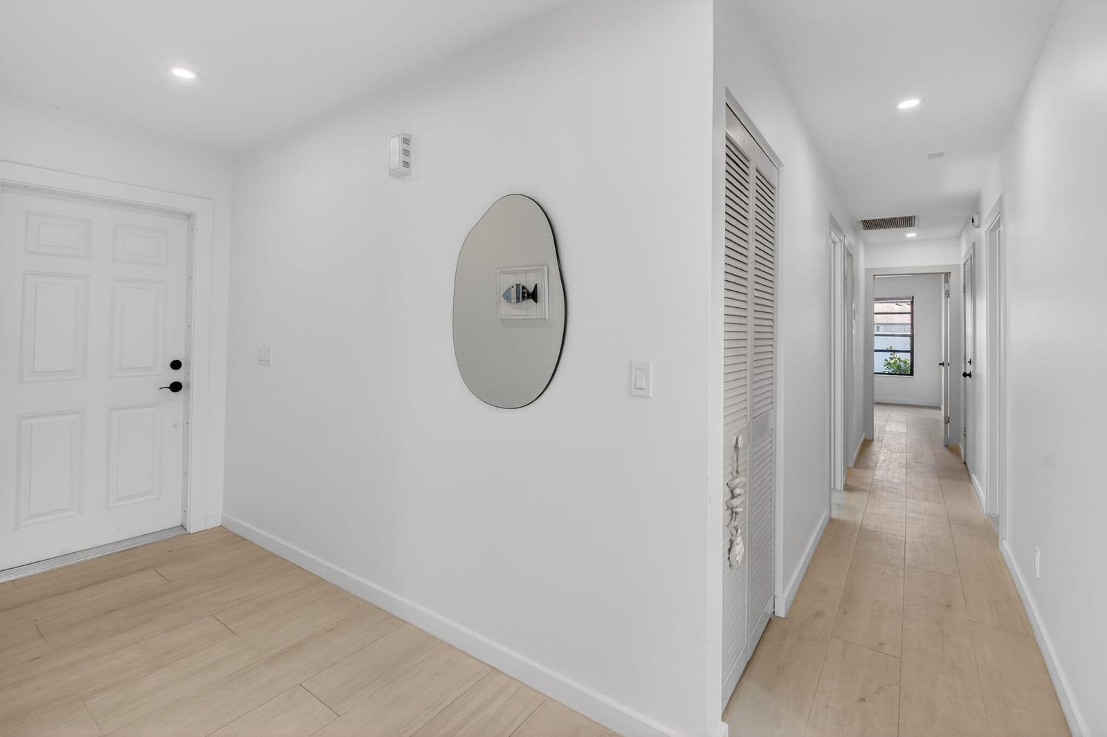 233 SW 28th Avenue, Delray Beach, FL 33445 photo 4