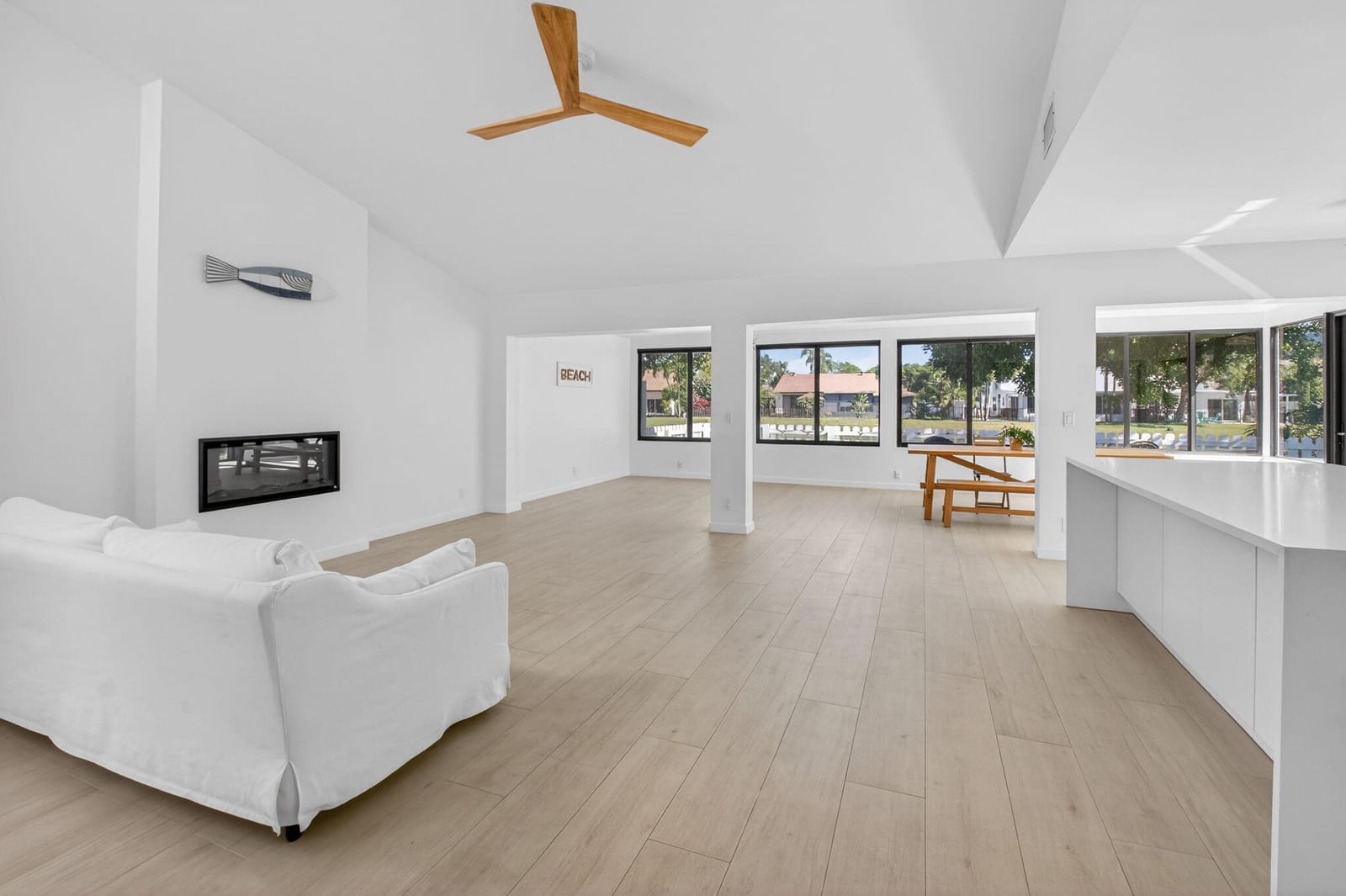 233 SW 28th Avenue, Delray Beach, FL 33445 photo 7