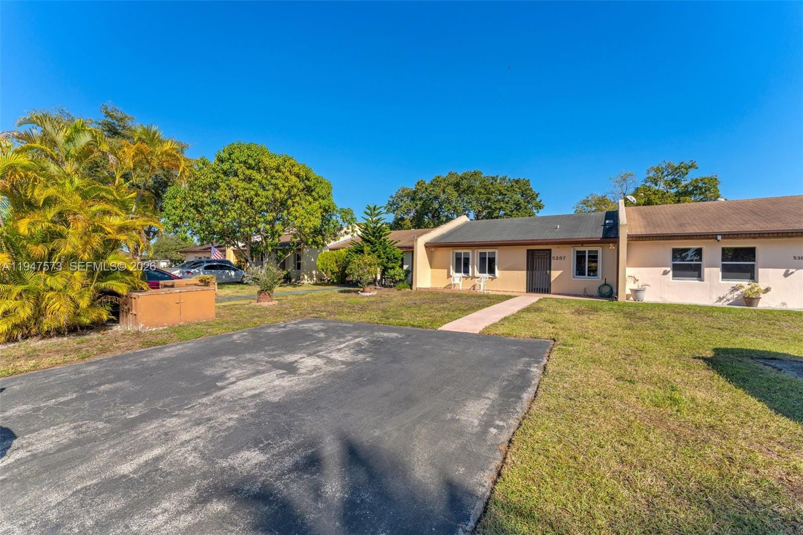 5307 SW 140th Place, Miami, FL 33175 photo 2