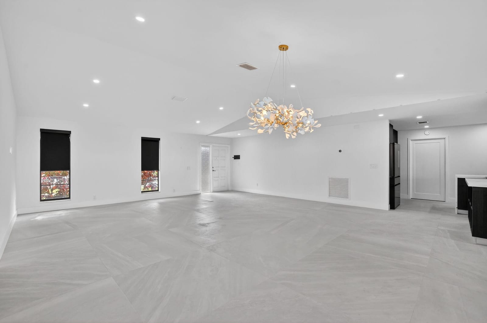 20833 Sonrisa Way — photo 10