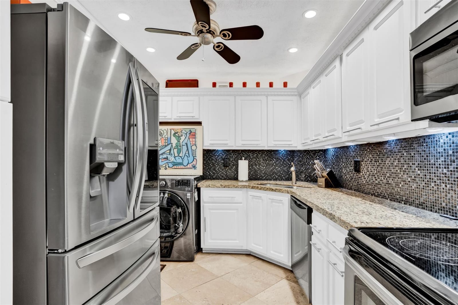 351 NE 19th Place 203K, Wilton Manors, FL 33305 photo 13