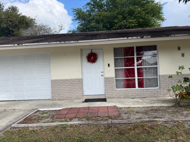 4171 SE Geneva Drive, sold in Fishermans Cove, Stuart, FL