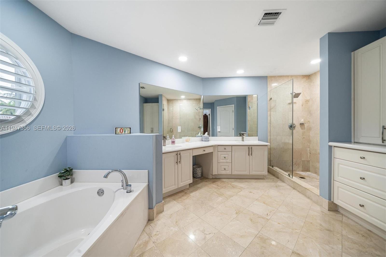 20920 NE 32nd Avenue, Aventura, FL 33180 photo 21