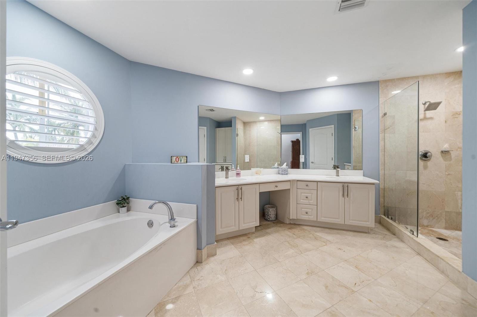 20920 NE 32nd Avenue, Aventura, FL 33180 photo 22