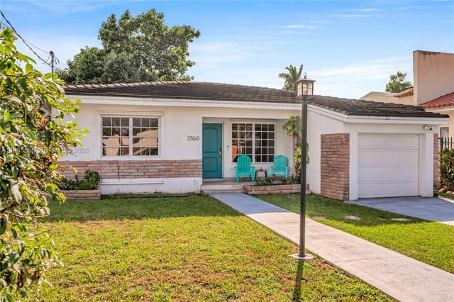 2560 SW 19th Terrace, sold in Grapeland Park, Miami, FL