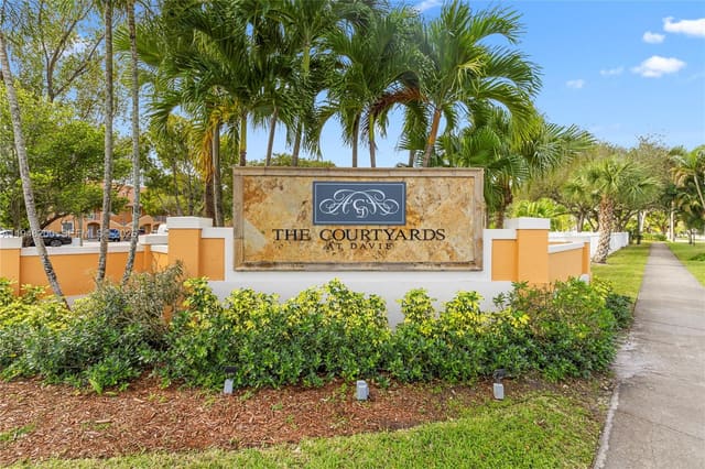 6900 SW 39th Street 208J, sold in Courtyards At Davie Condo, Davie, FL