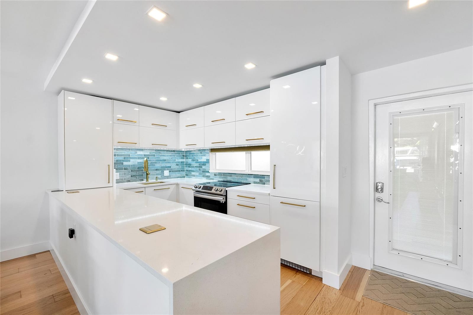 180 Isle Of Venice Drive 131 — photo 8