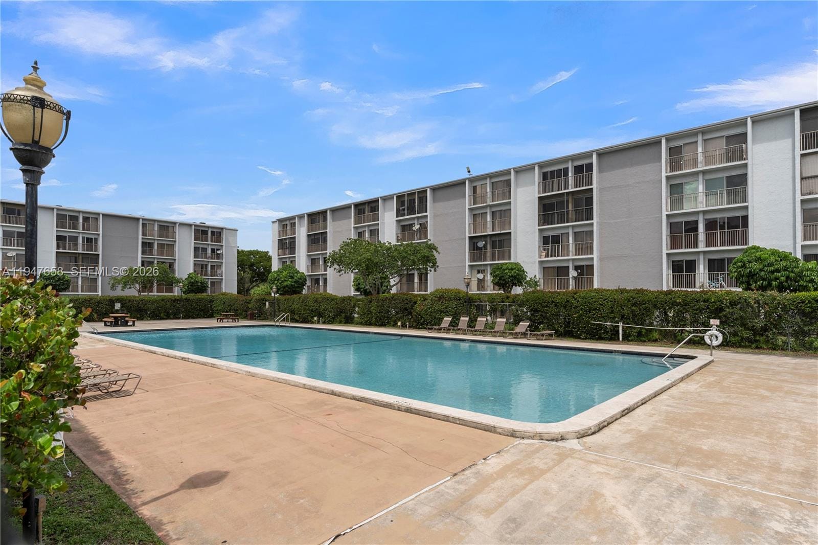 8560 N Sherman Circle 208 — photo 12