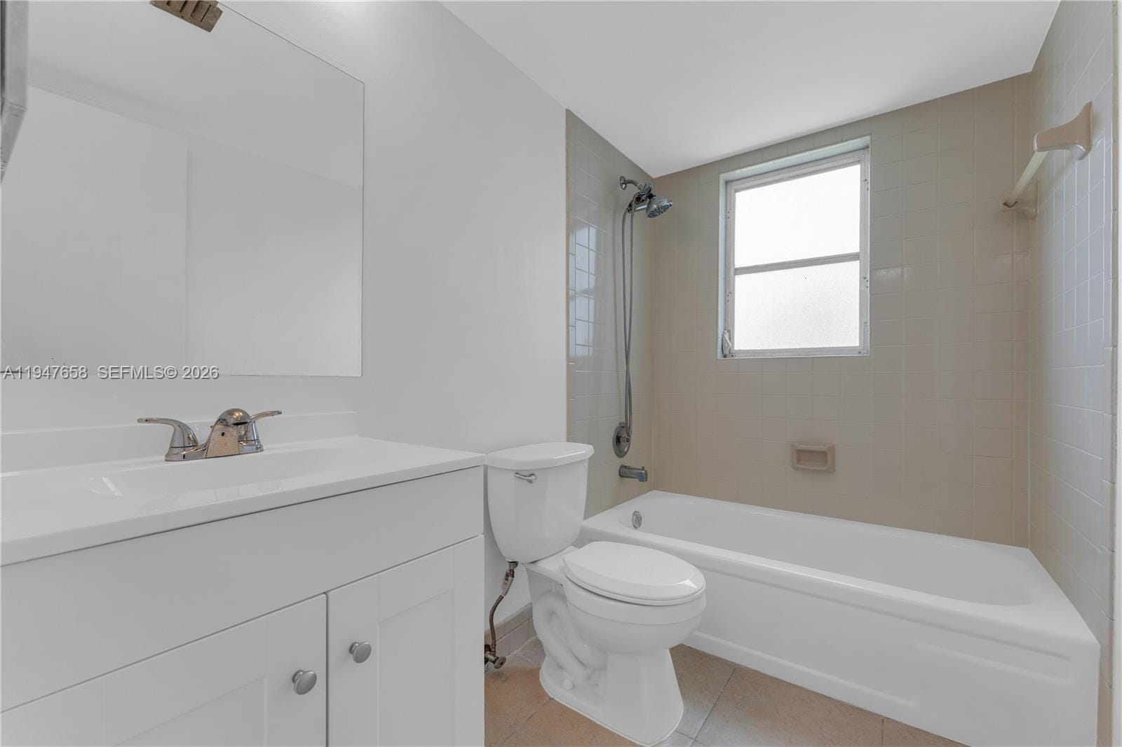 8560 N Sherman Circle 208 — photo 10