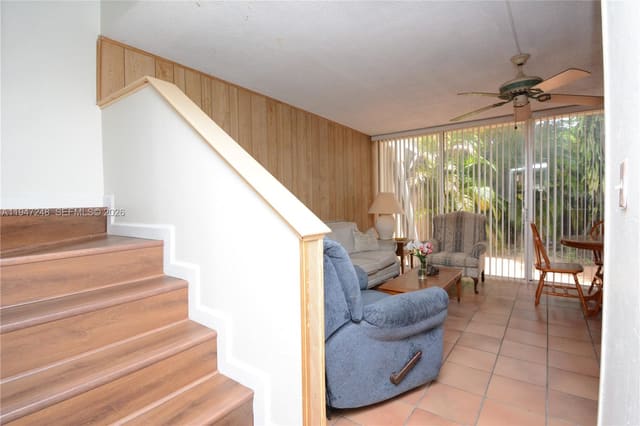 13935 SW 84th Street 905, Miami, FL 33183