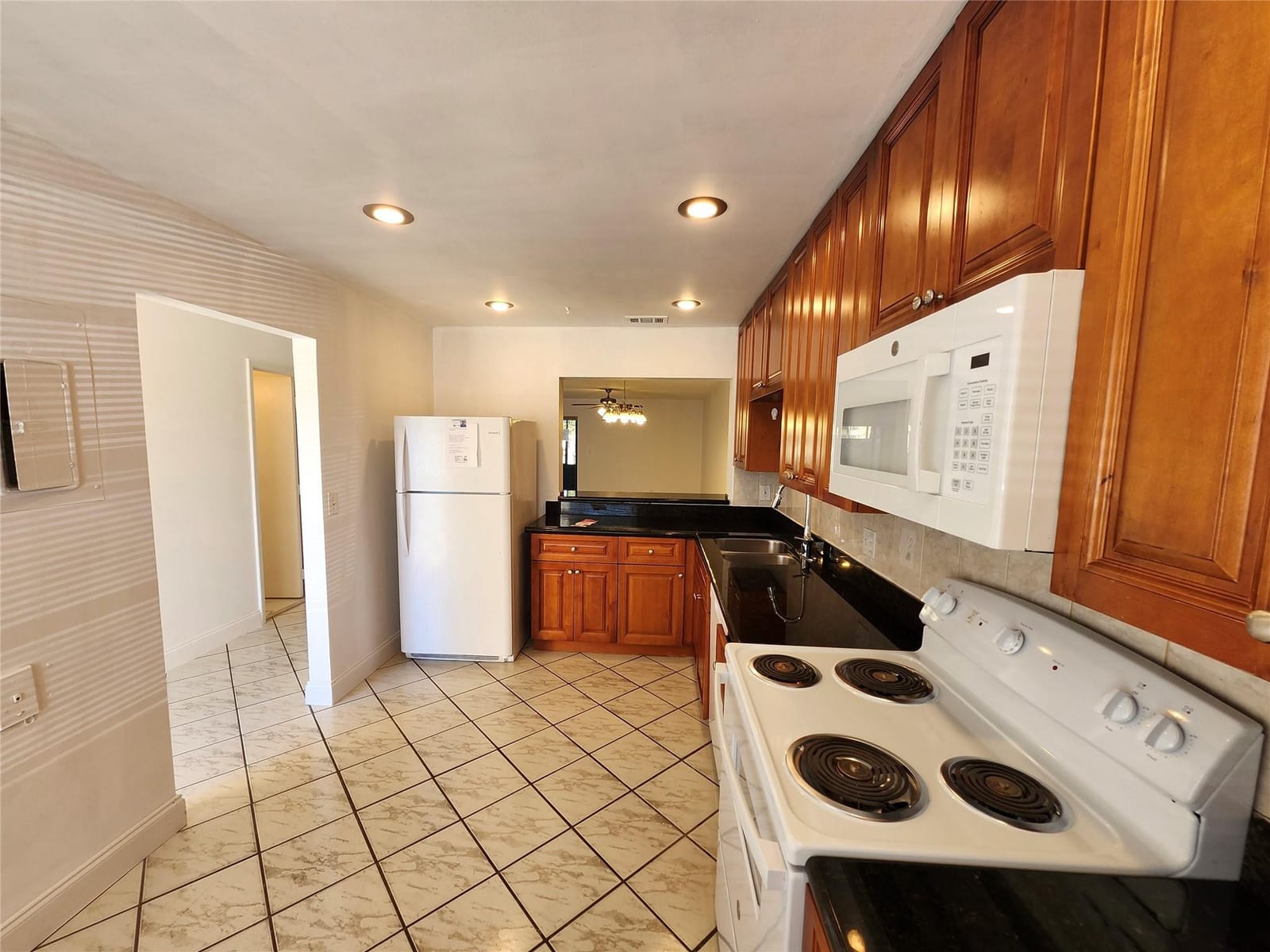 9421 NW 15th Street 234 — photo 9