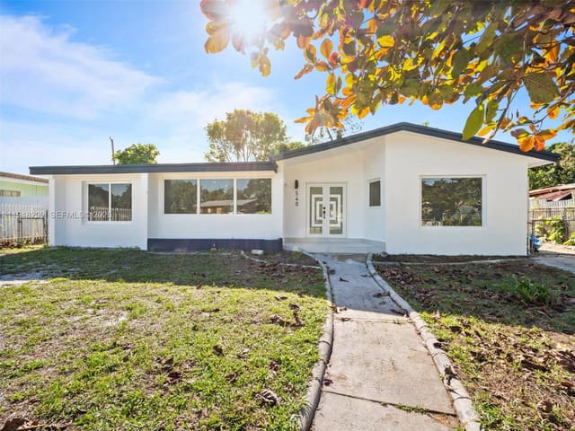 540 Harem Avenue, sold in Curtiss Park, Opa Locka, FL