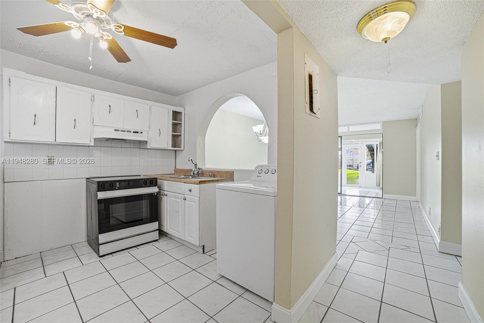 7830 NW 33rd Street 504, Davie, FL 33024 photo 4