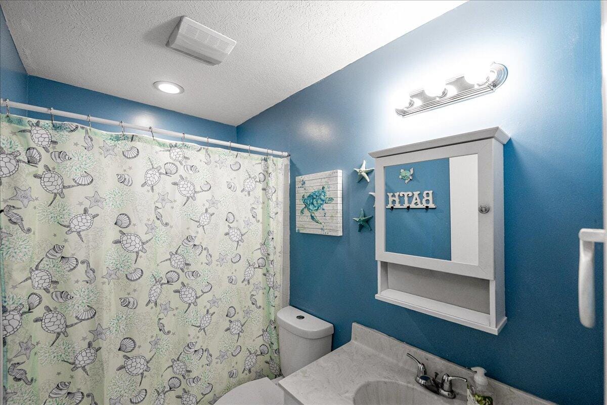 6927 NW Hershy Circle — photo 11