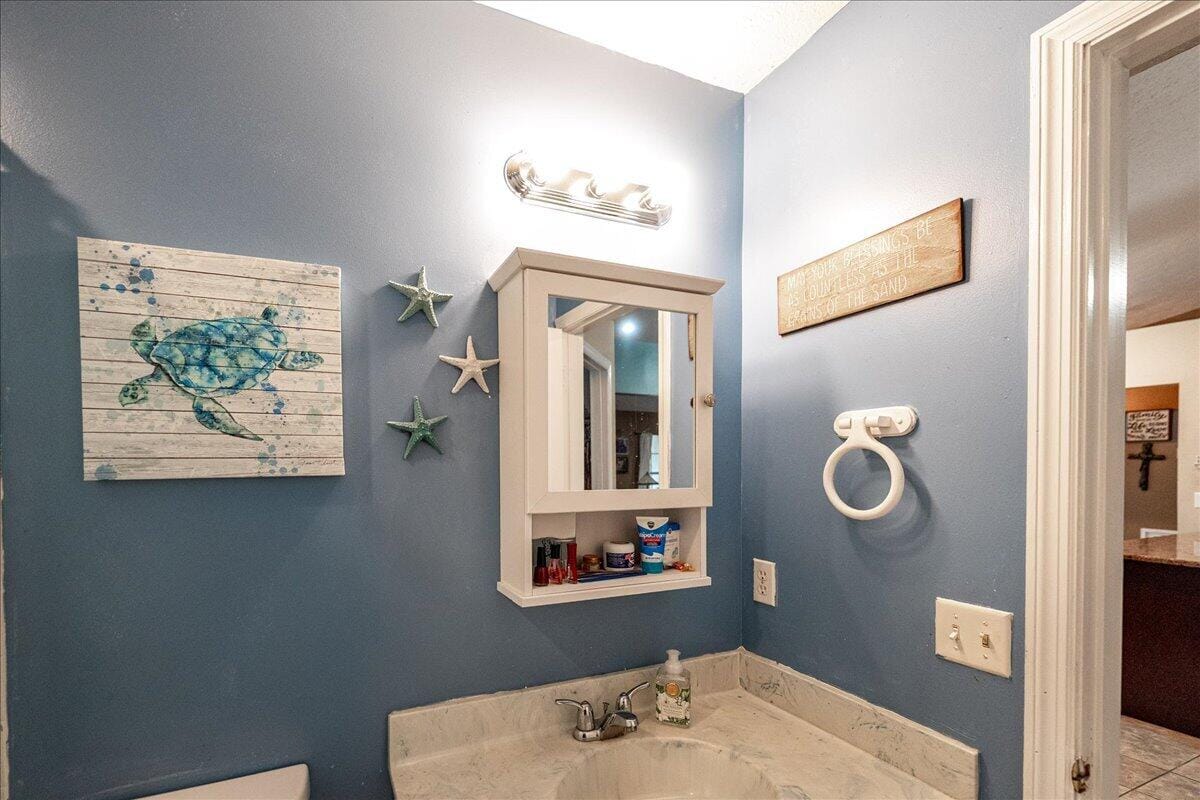 6927 NW Hershy Circle — photo 12