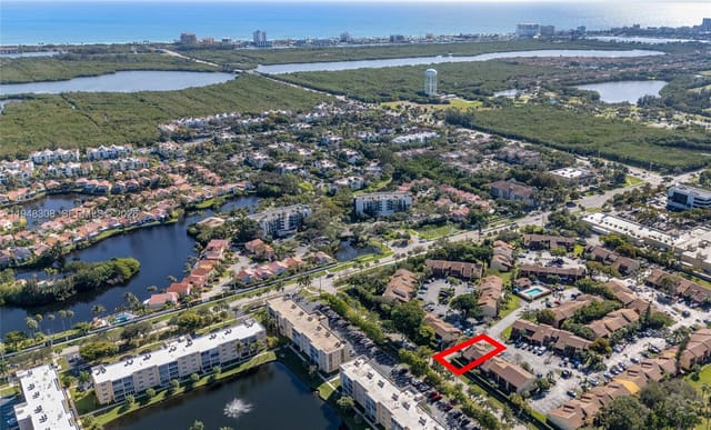 401 SE 11th Terrace, sold in Sandpiper Bay, Dania Beach, FL