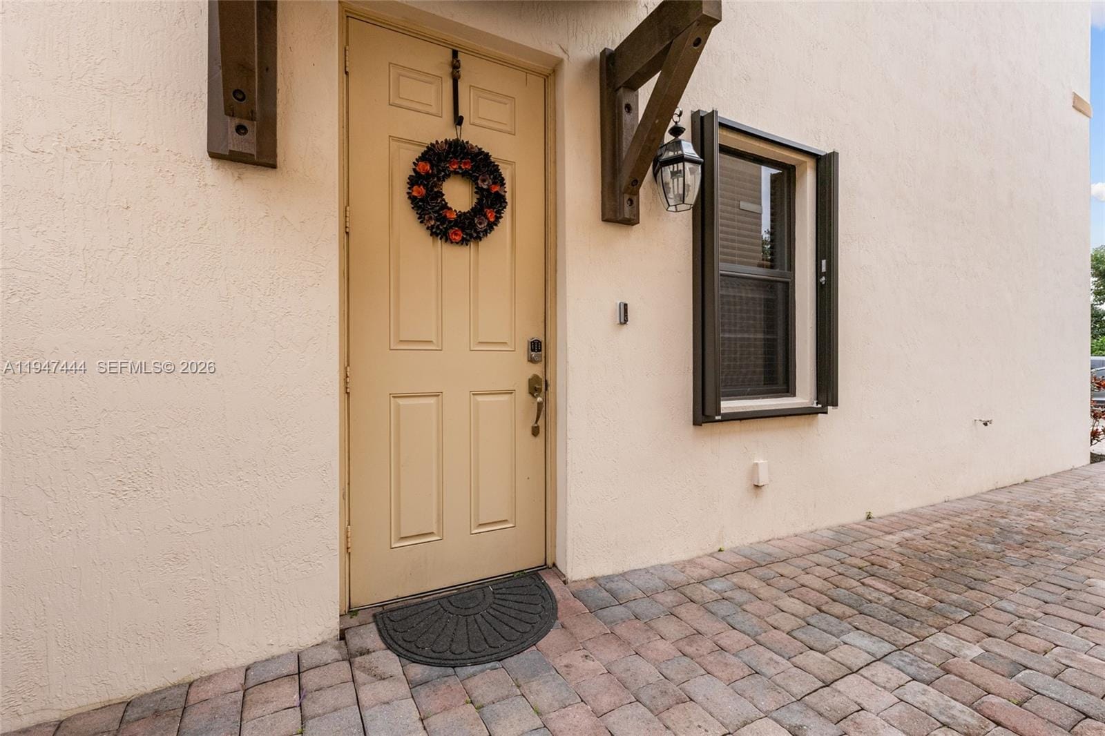 77 NE 37th Place, Homestead, FL 33033 photo 3