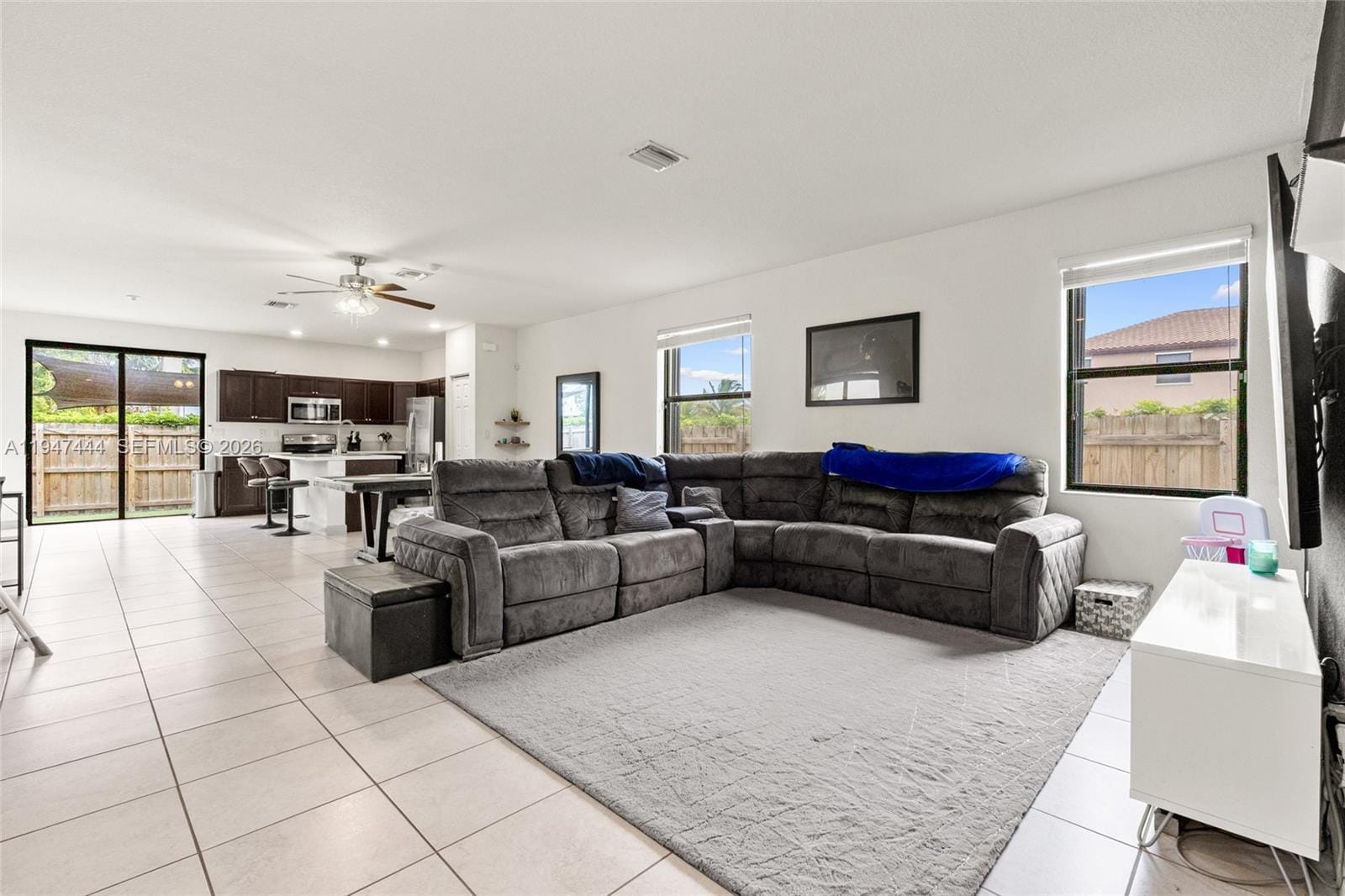 77 NE 37th Place, Homestead, FL 33033 photo 7