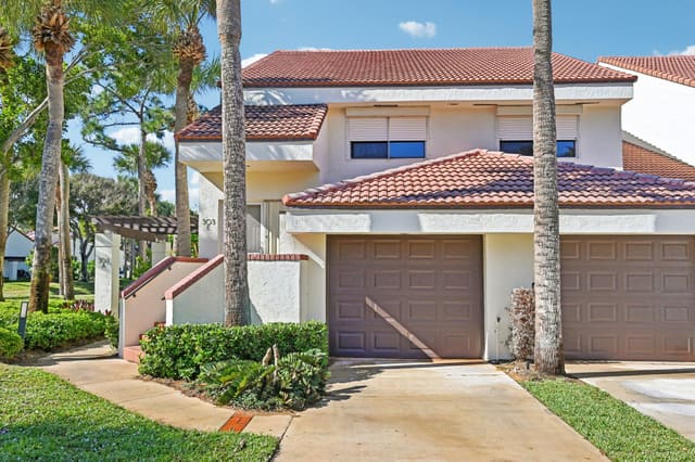 303 Sea Oats Drive E, Juno Beach, FL 33408