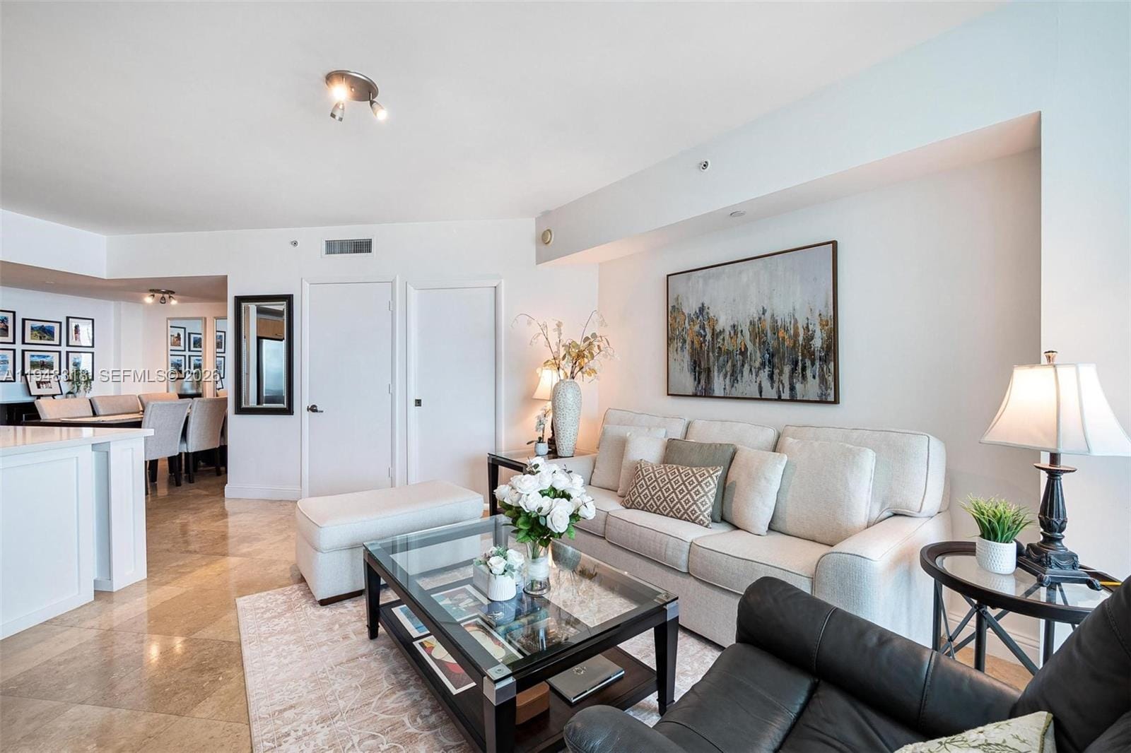 350 S Miami Avenue 3807, Miami, FL 33130 photo 2