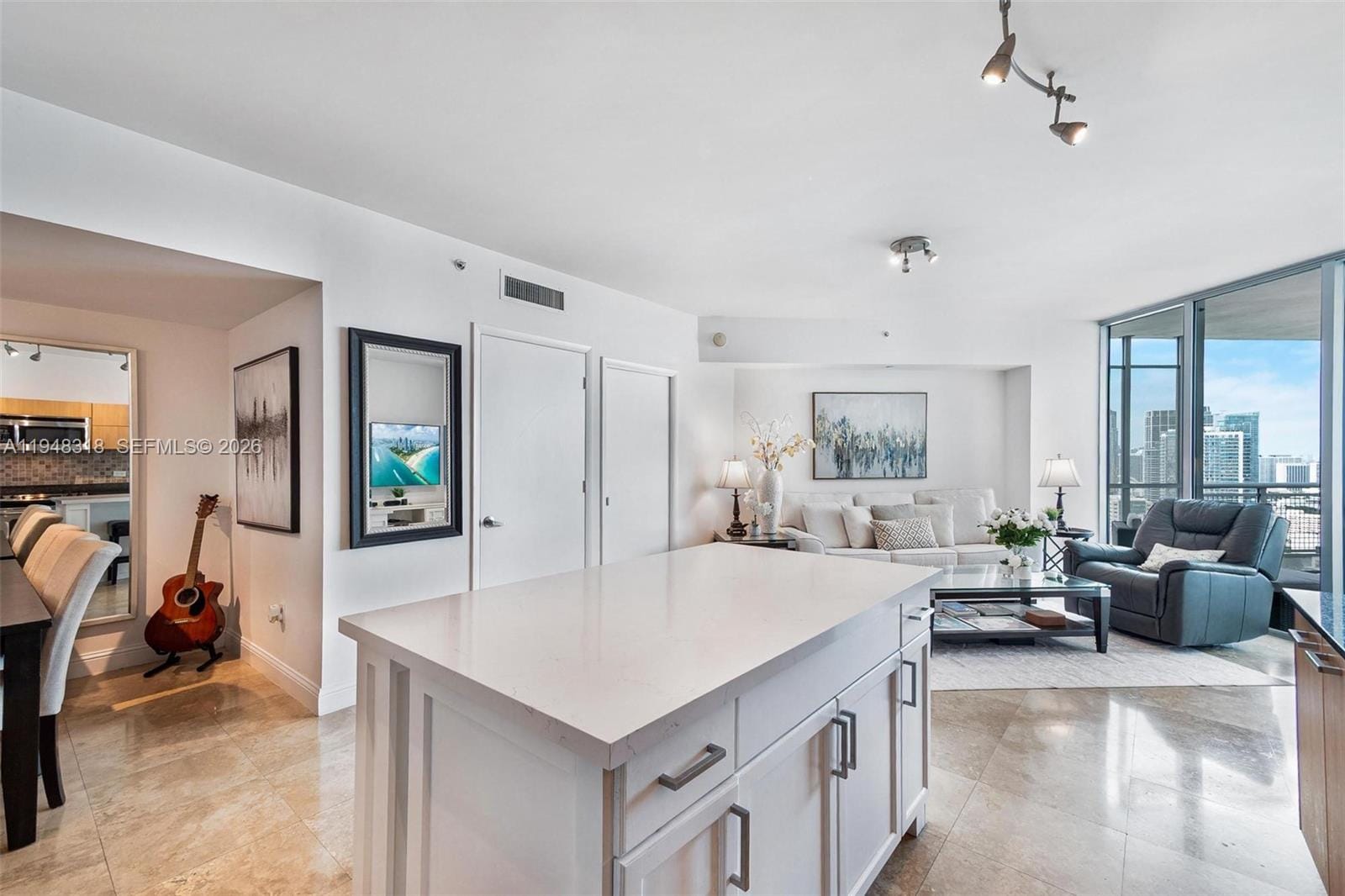 350 S Miami Avenue 3807, Miami, FL 33130 photo 4