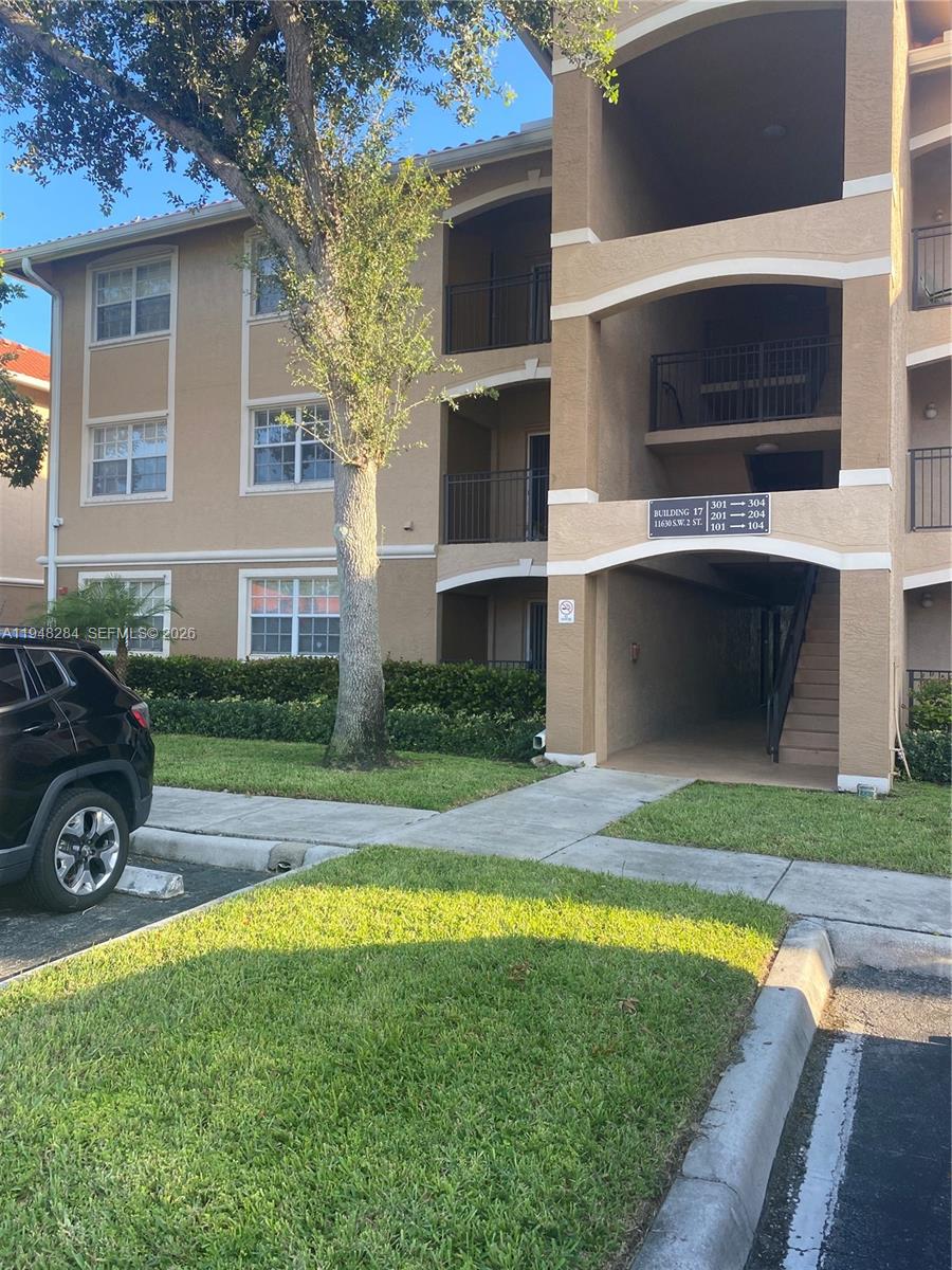 11630 SW 2nd Street 17101, Pembroke Pines, FL 33025, Pembroke Pines
