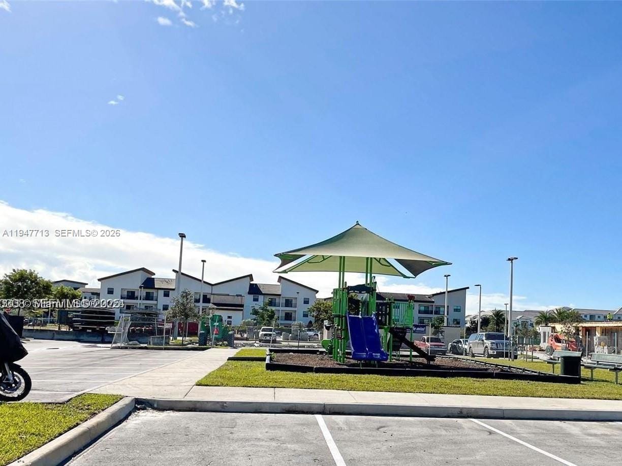 8151 NW 104th Avenue 34, Doral, FL 33178 photo 15