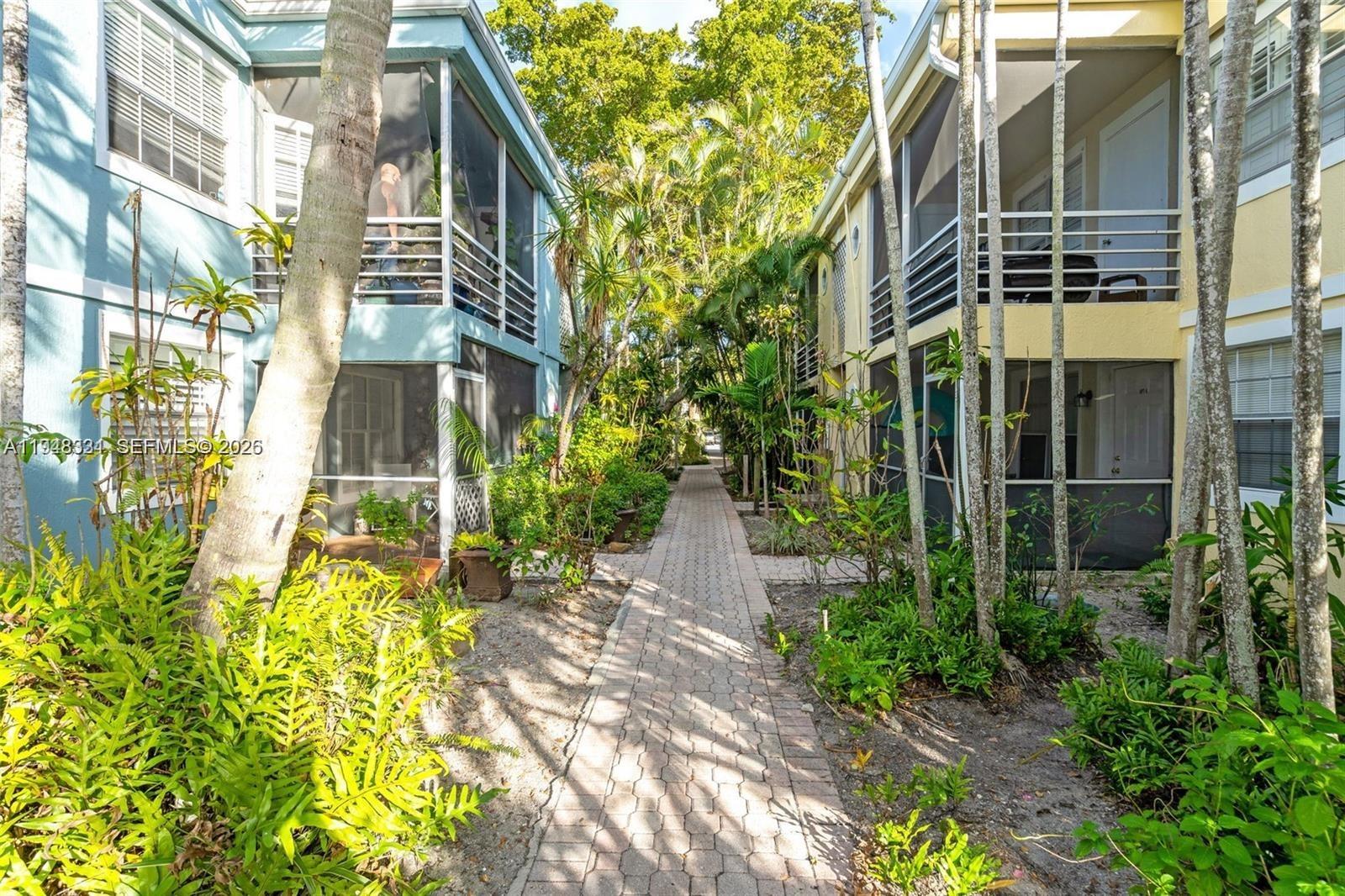 320 SE 10th Avenue D, Pompano Beach, FL 33060, Pompano Beach
