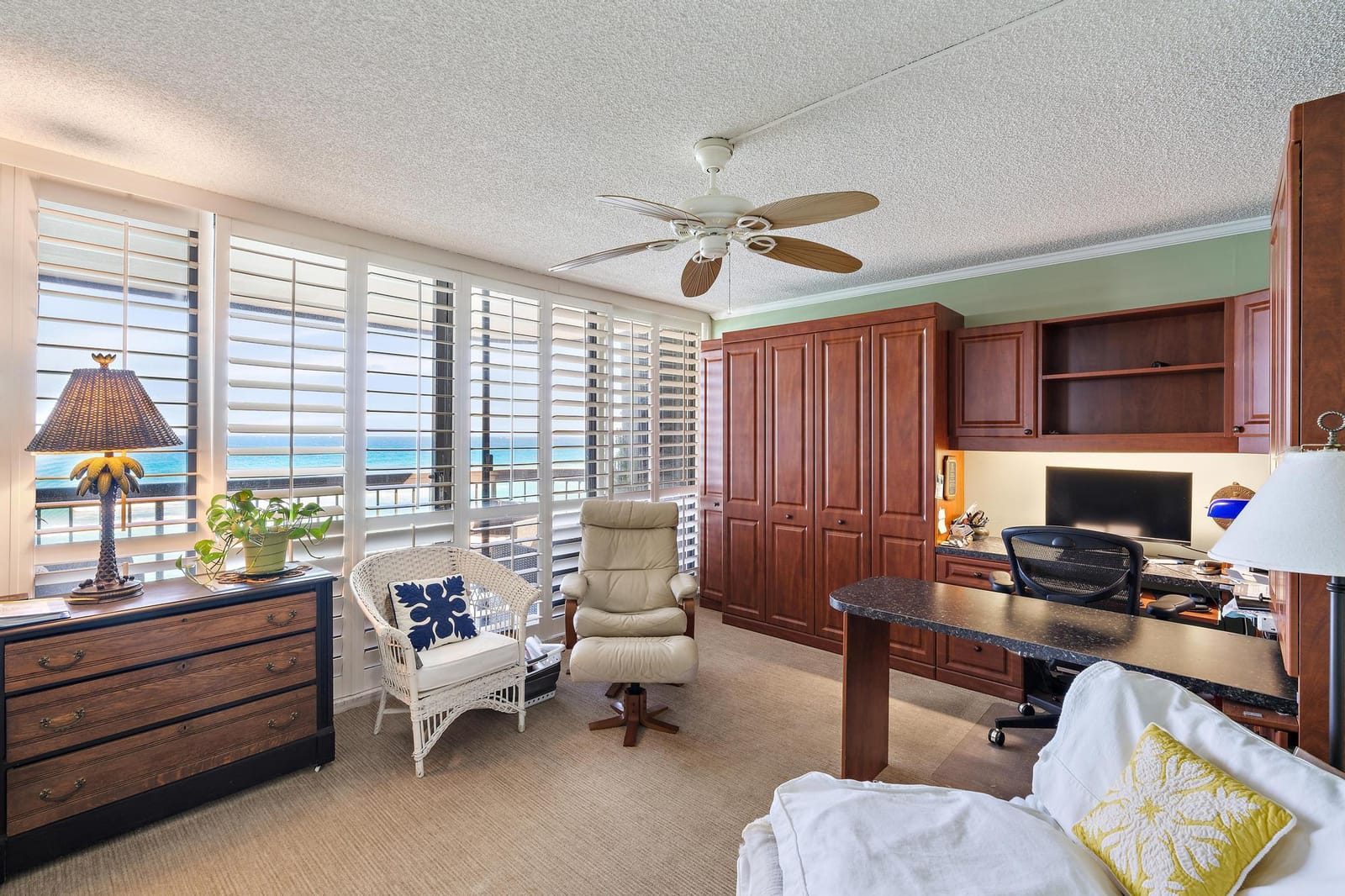 5380 N Ocean Drive 6d — photo 11