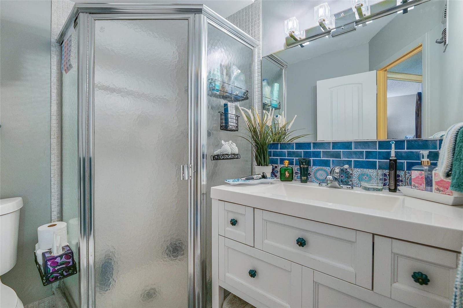 3505 NW 48th Avenue 404 — photo 11