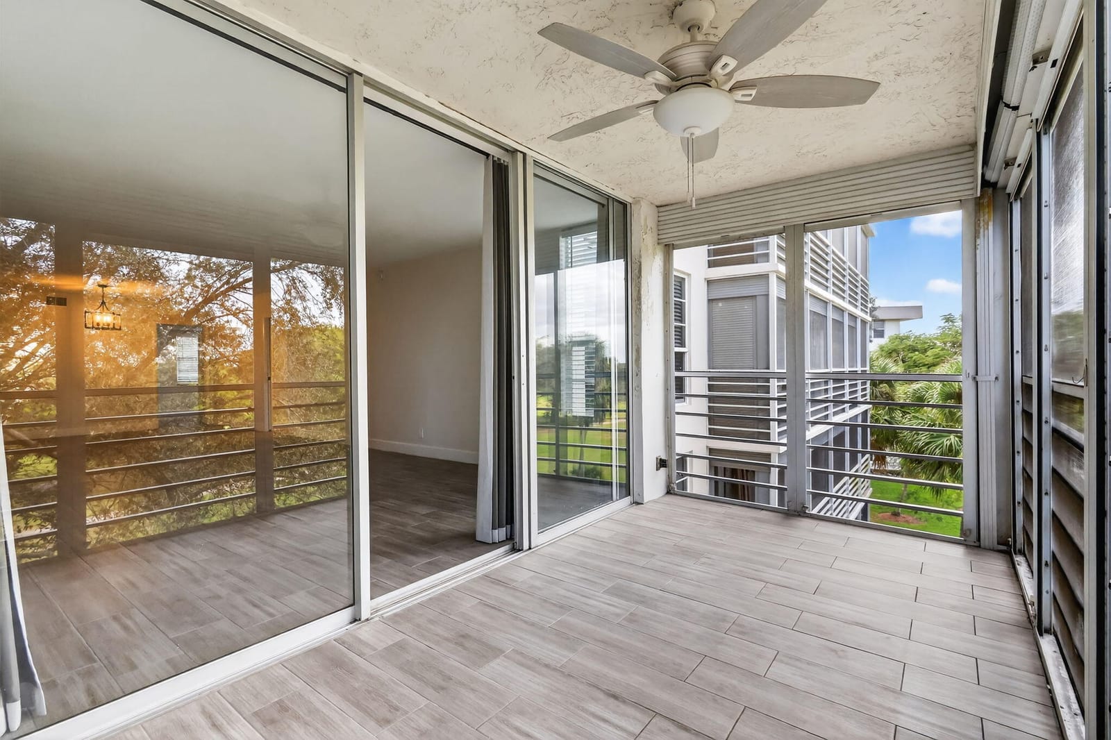 545 Oaks Lane 409, Pompano Beach, FL 33069 photo 23