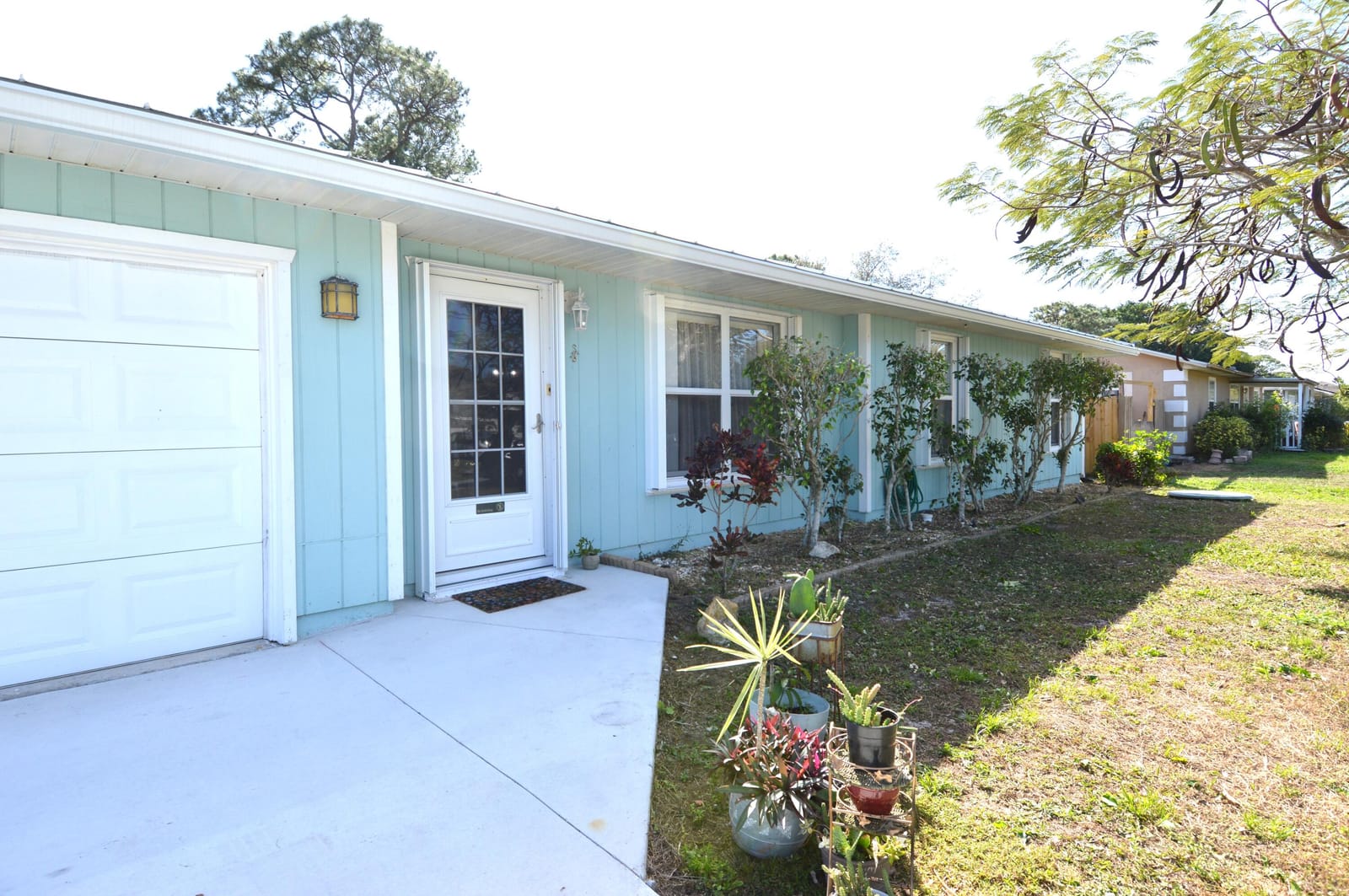 392 SE Walters Terrace — photo 3