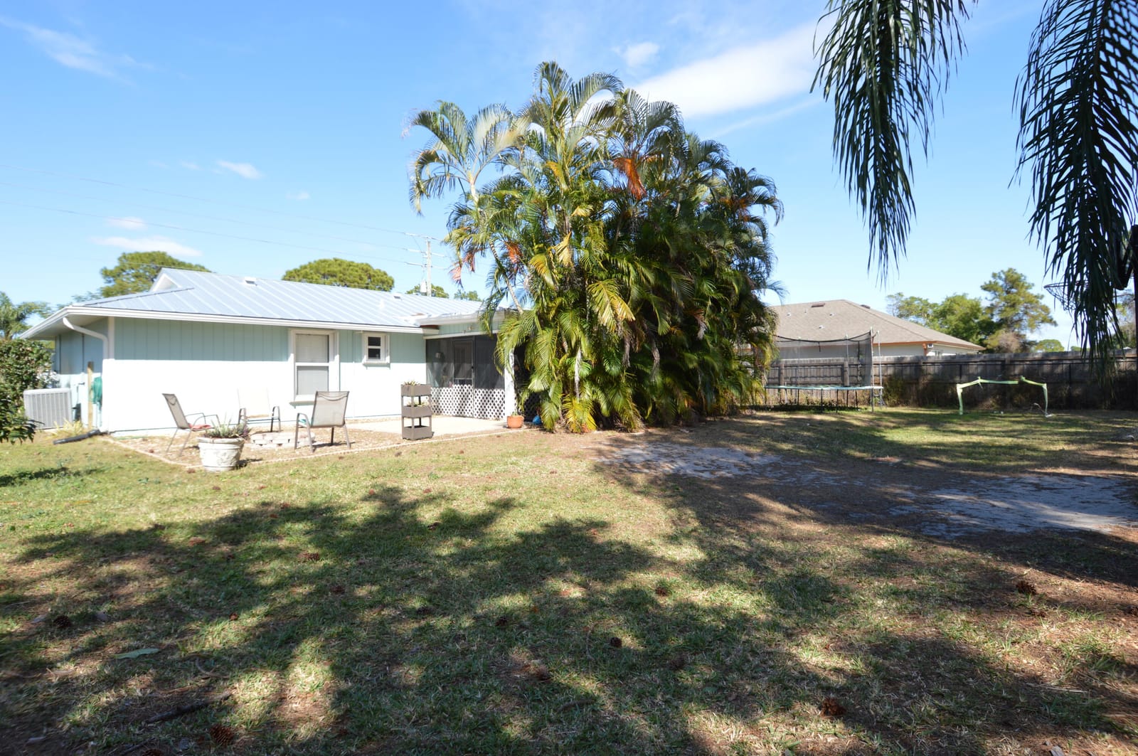 392 SE Walters Terrace — photo 5
