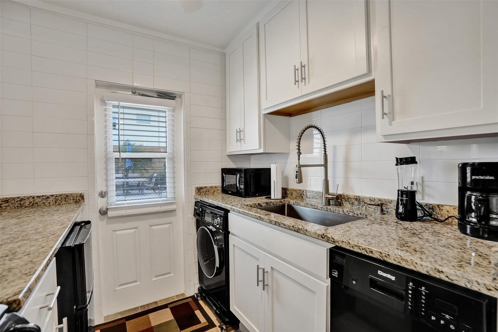 301 E Mcnab Road 115, Pompano Beach, FL 33060 photo 18