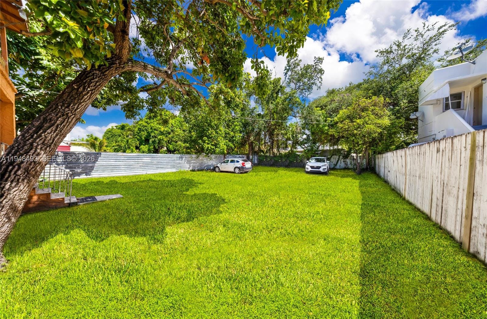 959 SW 6th Street — photo 3