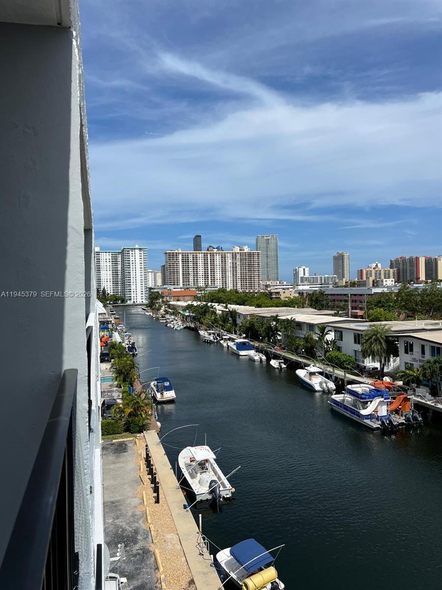 3642 NE 171st Street 504, North Miami Beach, FL 33160, North Miami Beach