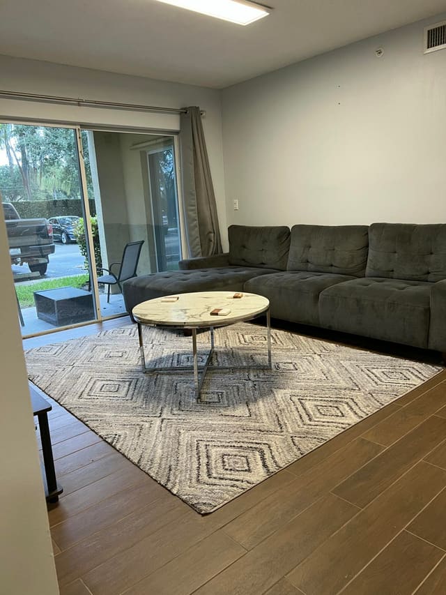 2640 S University Drive 121, Davie, FL 33328