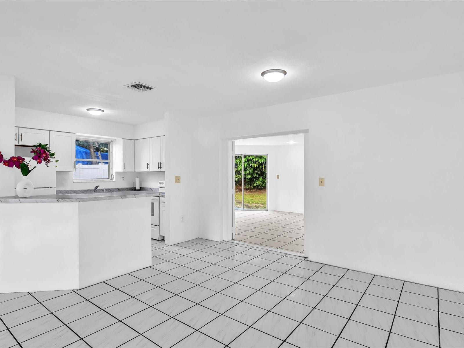7971 NW 16th Street — photo 7