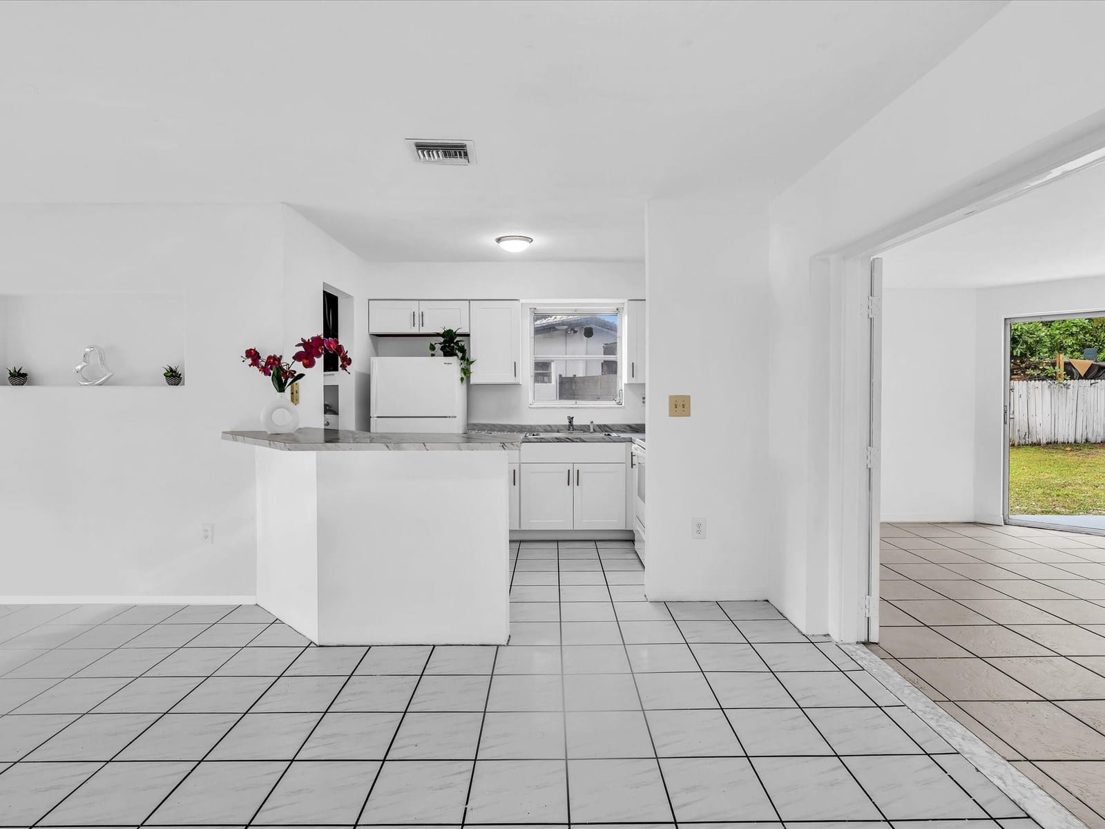 7971 NW 16th Street — photo 10