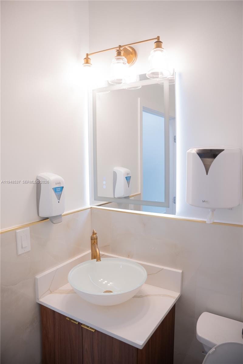 2452 W 60st, Hialeah, FL 33016 photo 15