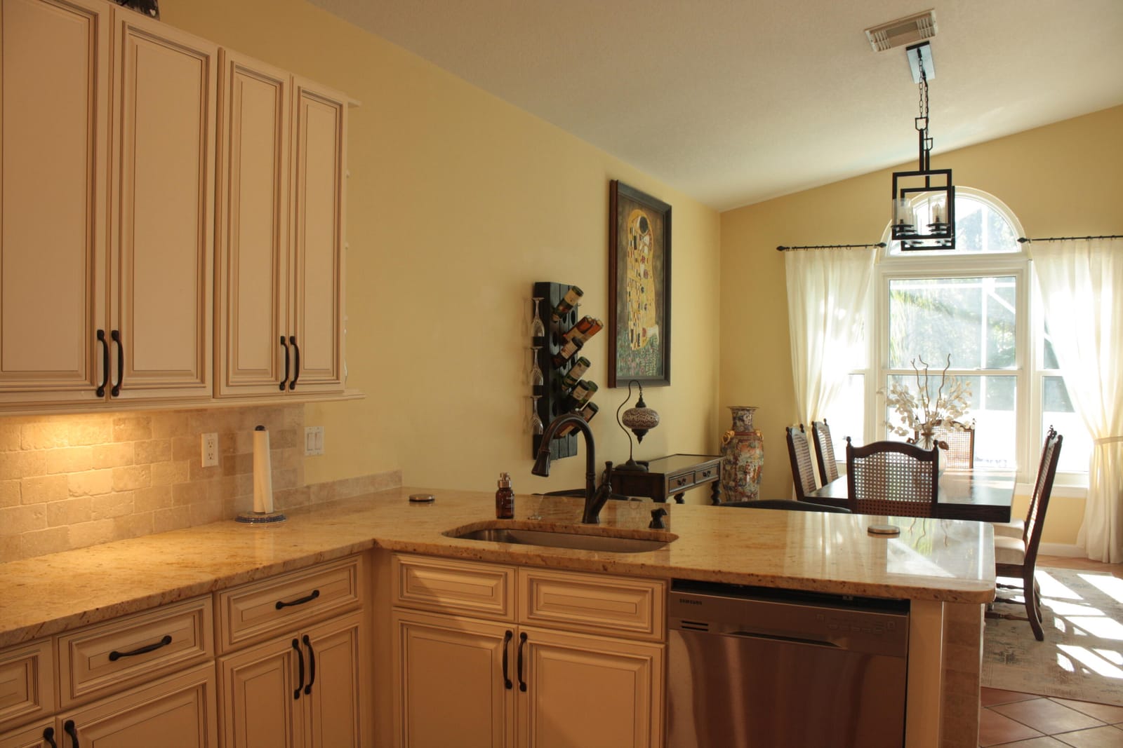 639 SW Lake Charles Circle Circle — photo 6