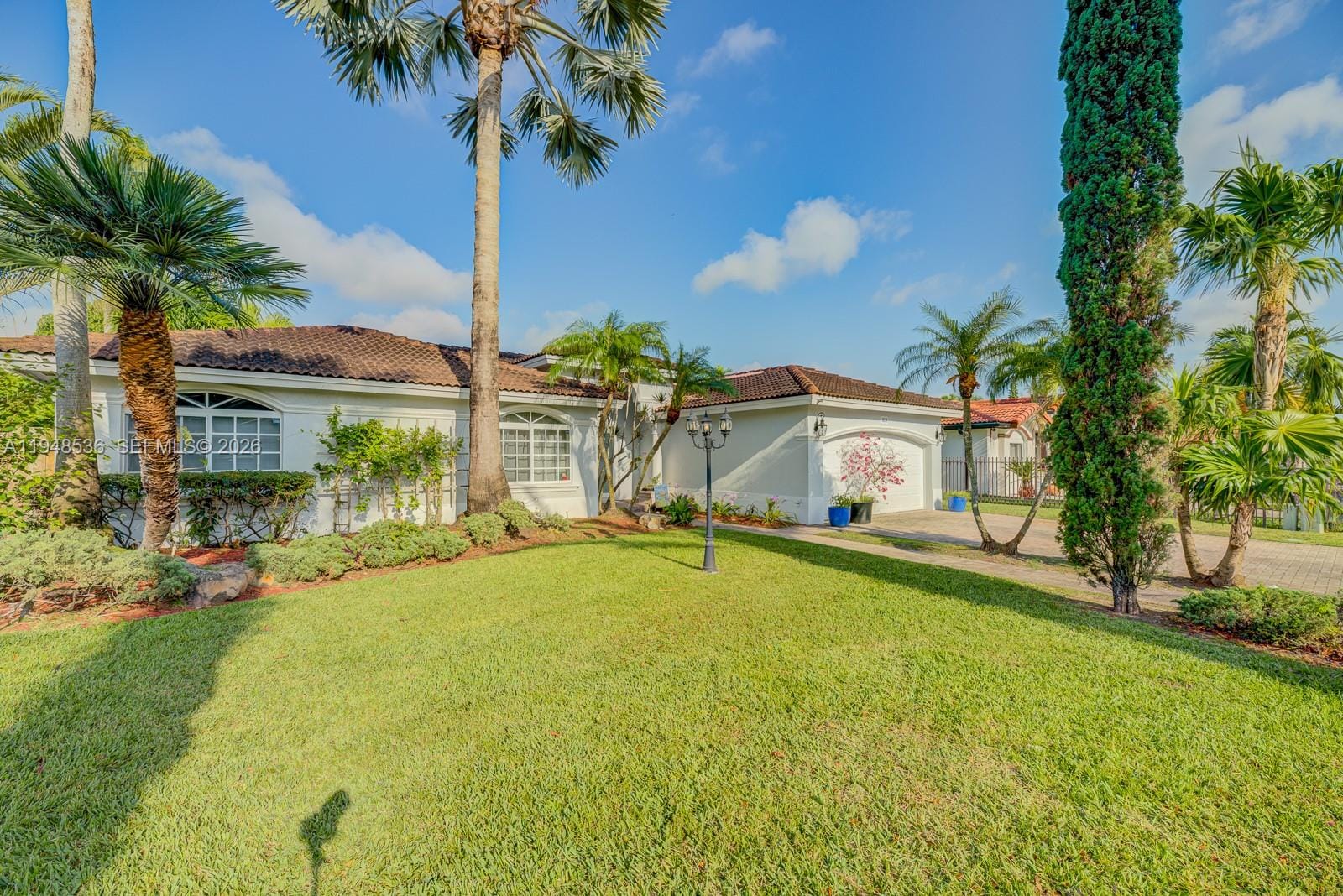 18128 SW 151st Avenue, Miami, FL 33187 photo 2