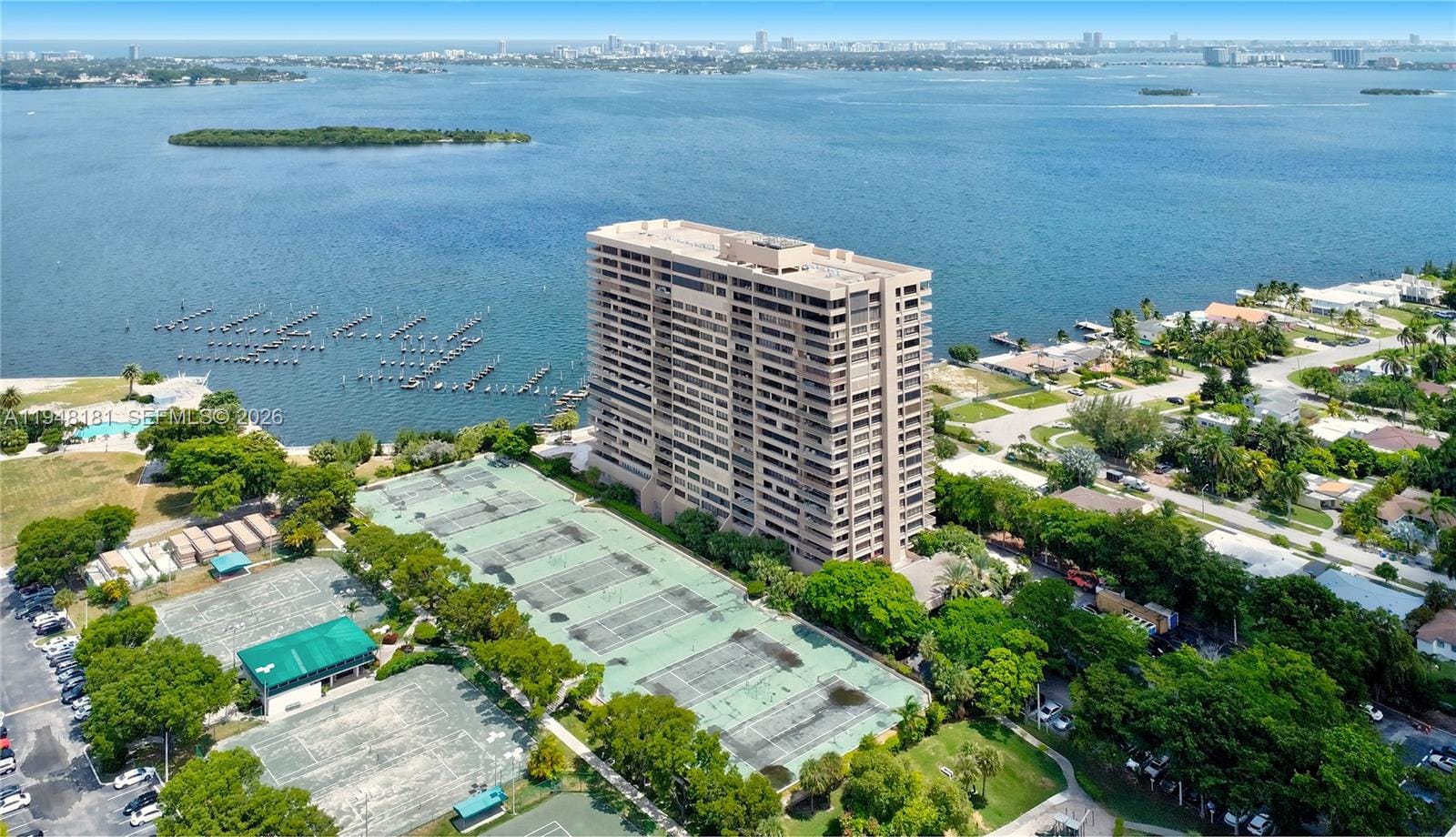 11113 Biscayne Boulevard PH8 — photo 2